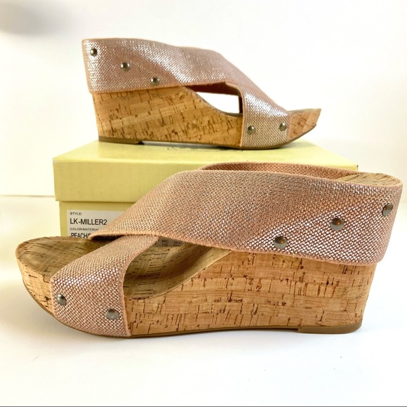 ⚡️Host Pick⚡️Lucky Brand Miller 2 Cork Platform Wedge Sandals in Metallic Peach - Picture 5 of 16